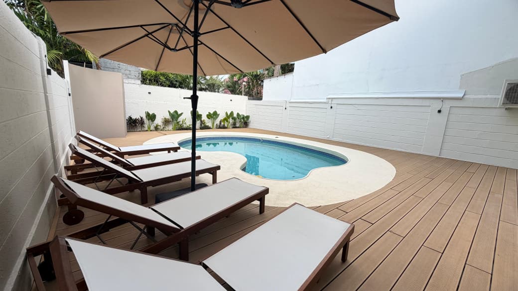 Ambiente de spa de lujo y aromaterapia en Bliss Oasis