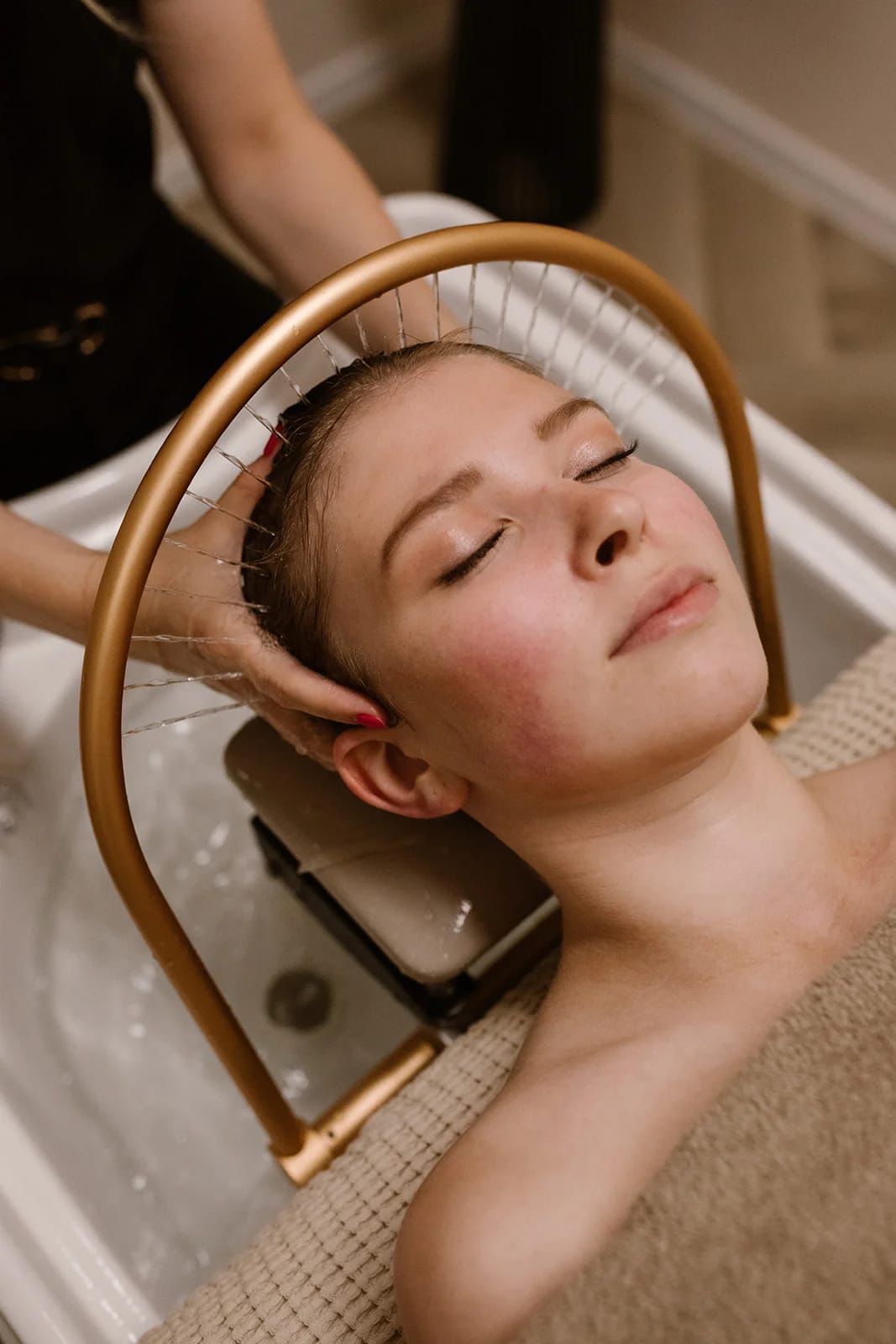 Tratamiento profesional de Spa Capilar en Bliss Oasis Panamá